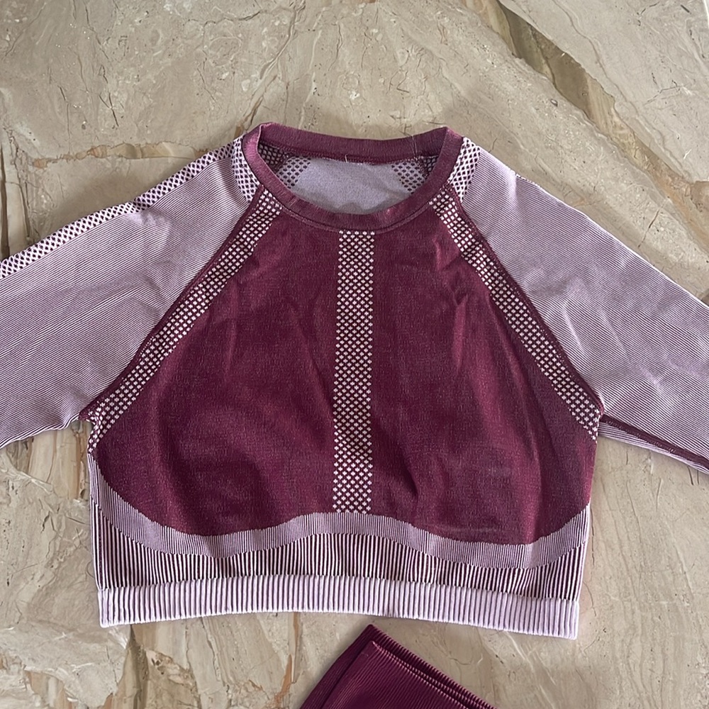 Fabletics Set - Picture 2 of 4